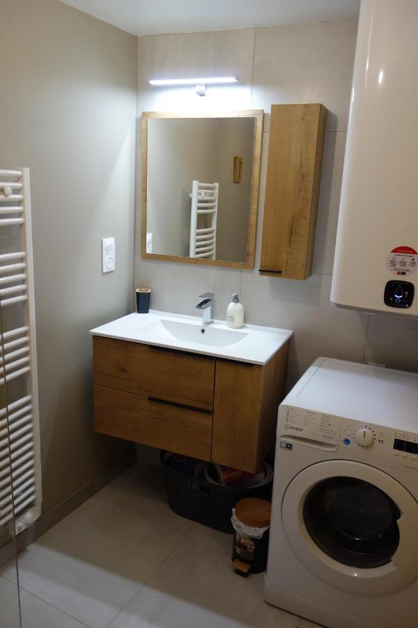 Chez Petit Louis- Appart Centre Ville Jusqu'A 6 Personnes บรีอองซง ภายนอก รูปภาพ